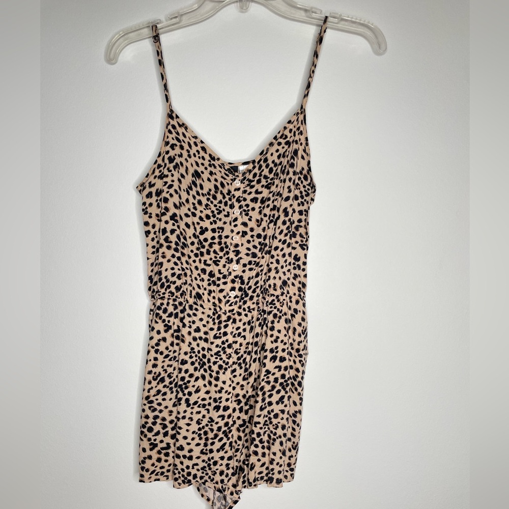 ❤️ Divided H&M Animal Spaghetti Strap Romper